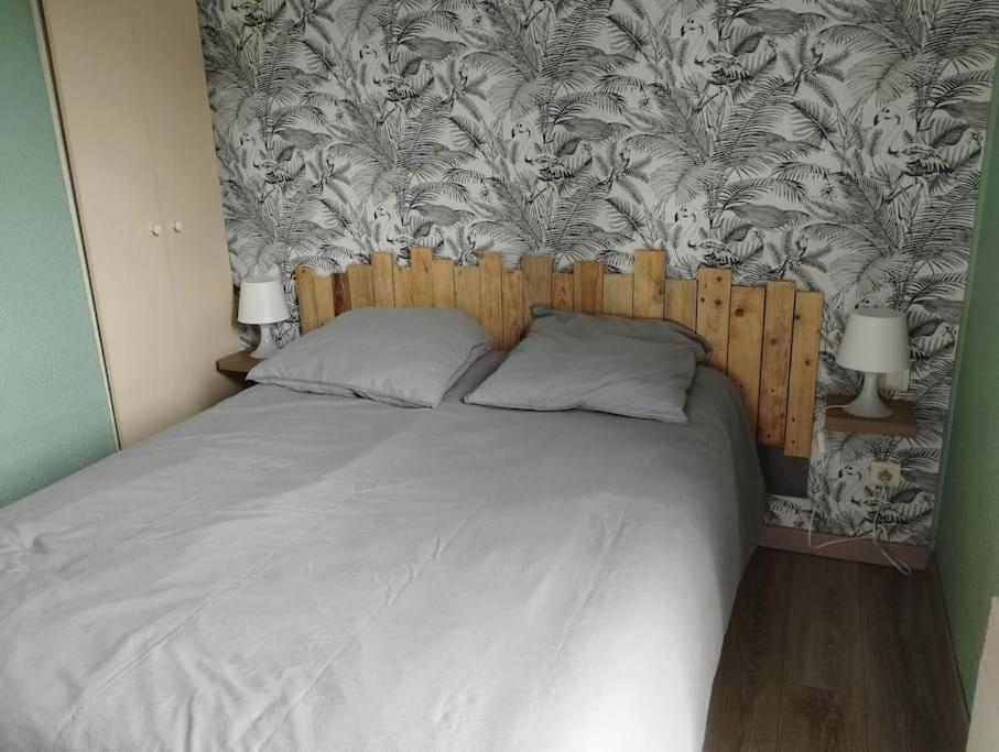 Gite N°4, En Pleine Nature, Frontalier Signy-le-Petit Esterno foto